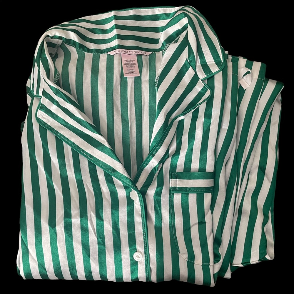 Victoria’s Secret satin pj’s. Green stripe. Size small